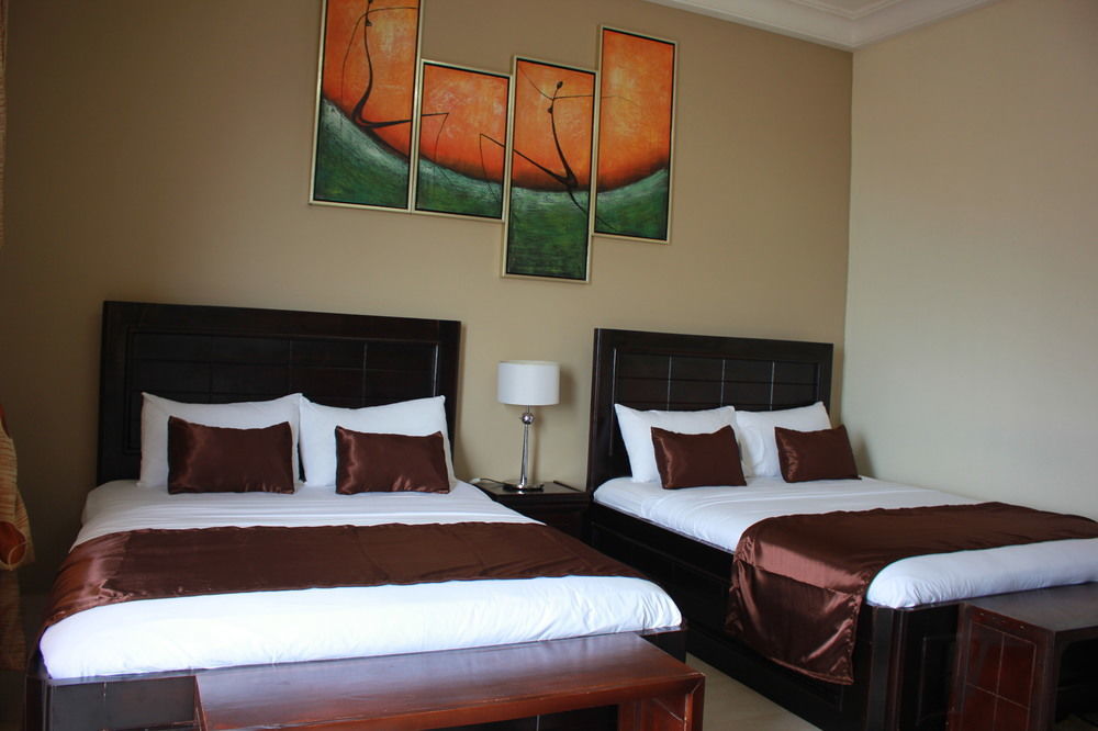 Palm Spring Resort Μονρόβια Εξωτερικό φωτογραφία