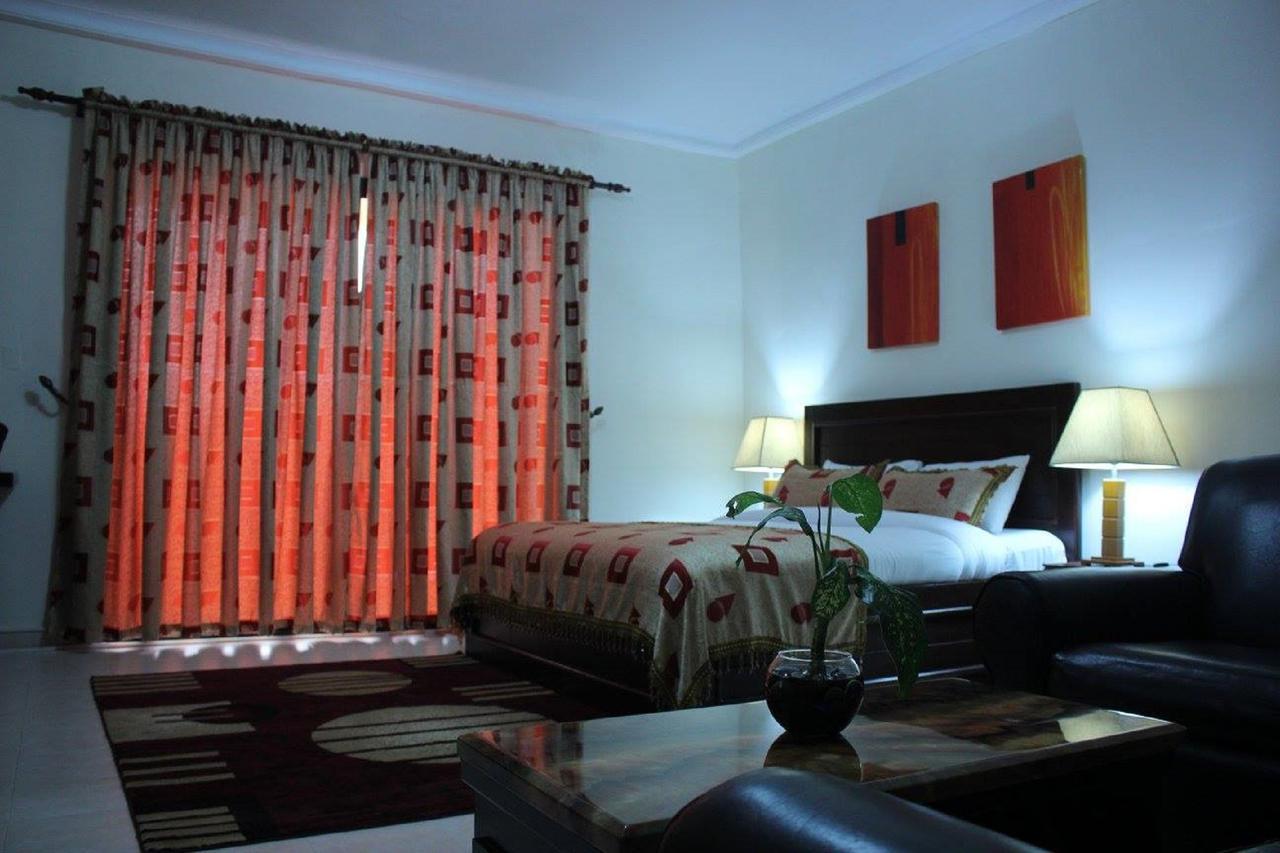 Palm Spring Resort Μονρόβια Εξωτερικό φωτογραφία