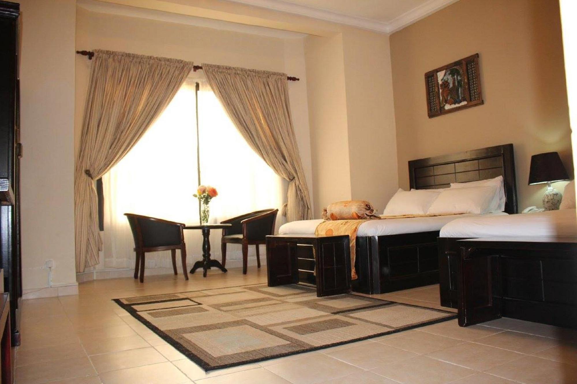Palm Spring Resort Μονρόβια Εξωτερικό φωτογραφία